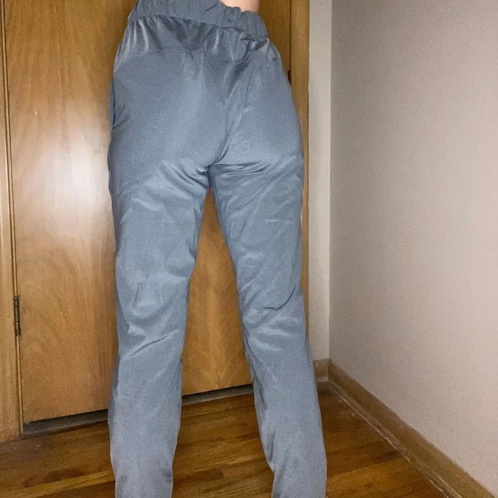 Travel Jogger - Picture 2 of 3